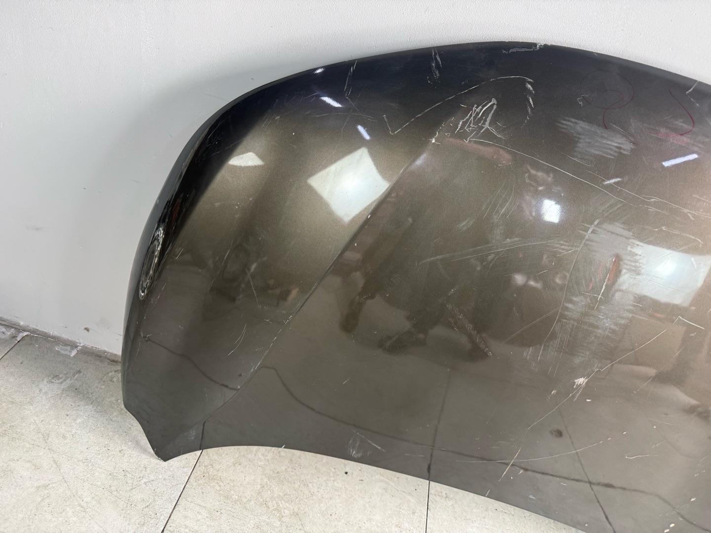 Капот дорестайлинг Ниссан Кашкай Джей 11 ЕСТЬ ДЕФЕКТЫ    Капот Nissan Qashqai J11 MR20DD 2014 (б/у)Марка: NissanМодель: QashqaiГод: 2014Кузов: J11Двигатель: MR20DDНомер и производитель: F51004EAMA NissanКросс-номера: F5100-4EAAA
