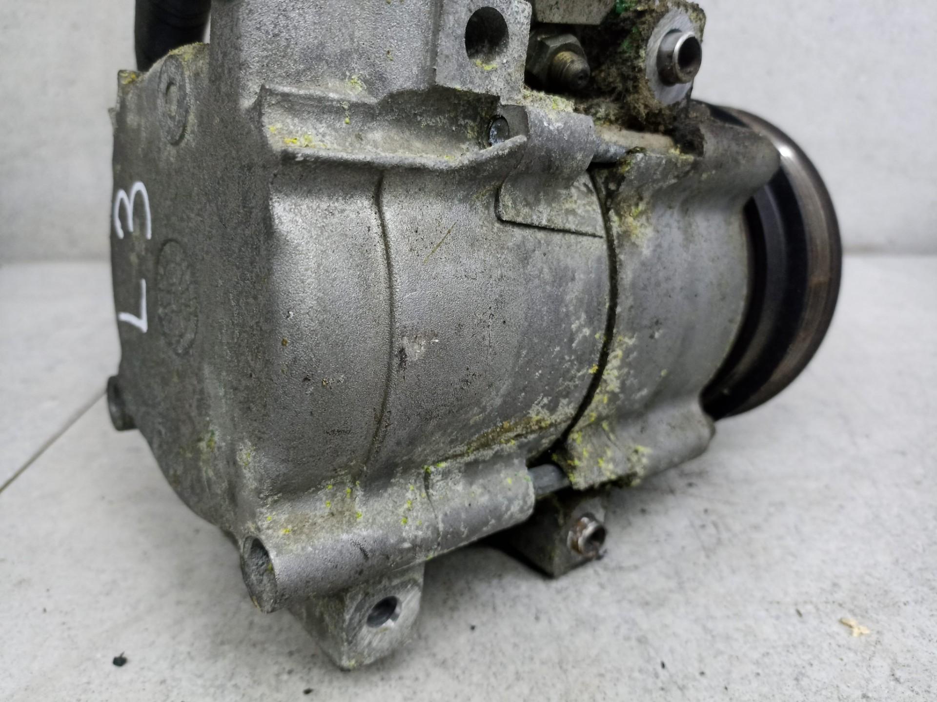 Компрессор кондиционера Ford Escape 2.3 I L3 2007 - 2012 R3 (ZD)