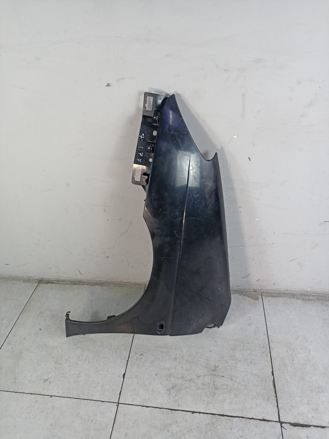 Крыло переднее левое Renault Scenic 1 рестайлинг 1.6 I 2002