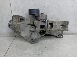 кронштейн генератора Renault Megane 2 поколение [рестайлинг] 2008, 8200669494