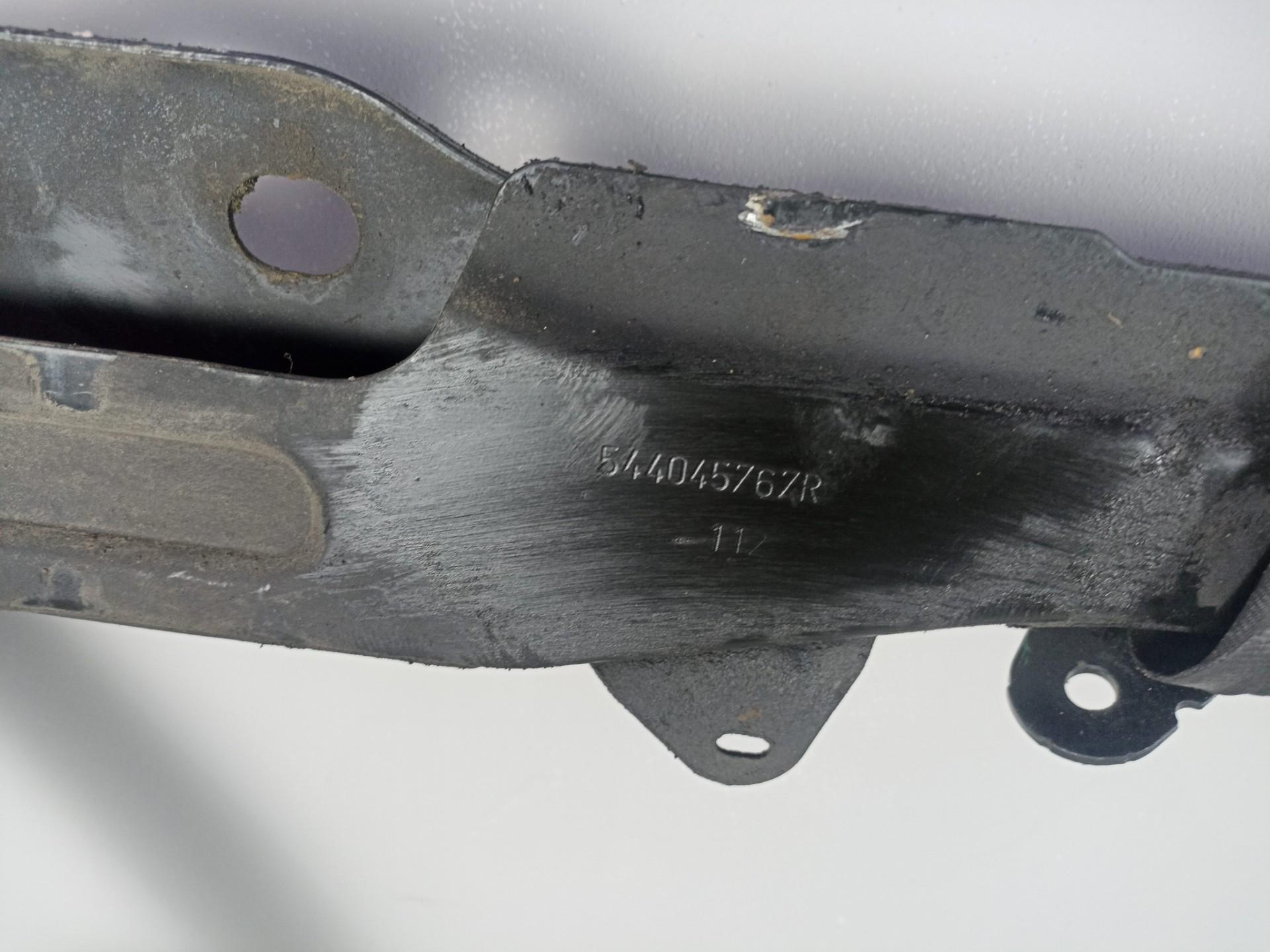 Подрамник Renault duster Nissan Terrano