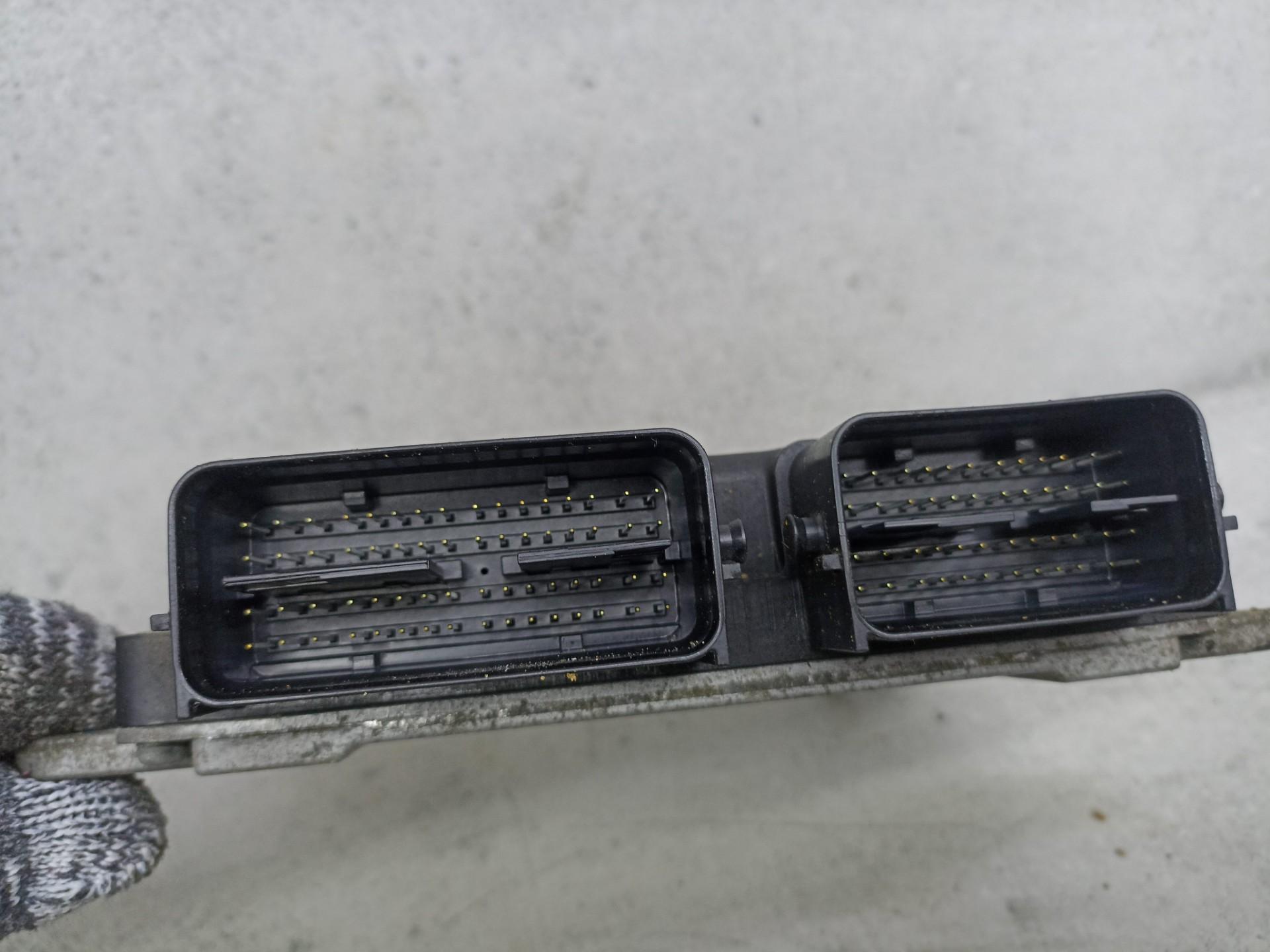 Блок управления двс Mitsubishi Outlander 4B12