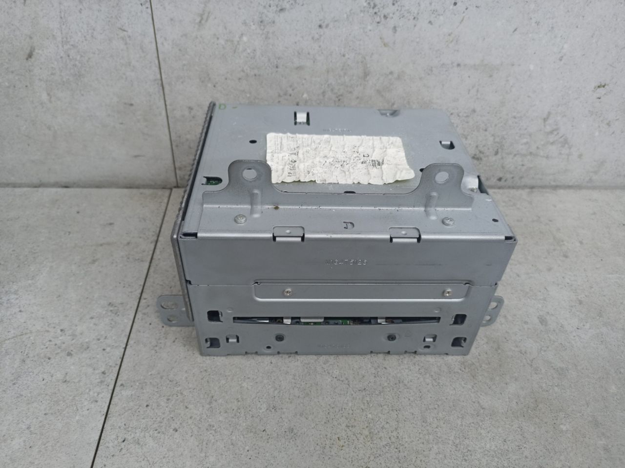 магнитола Chevrolet Cruze 1 поколение 2010, 13326328 - фото №1