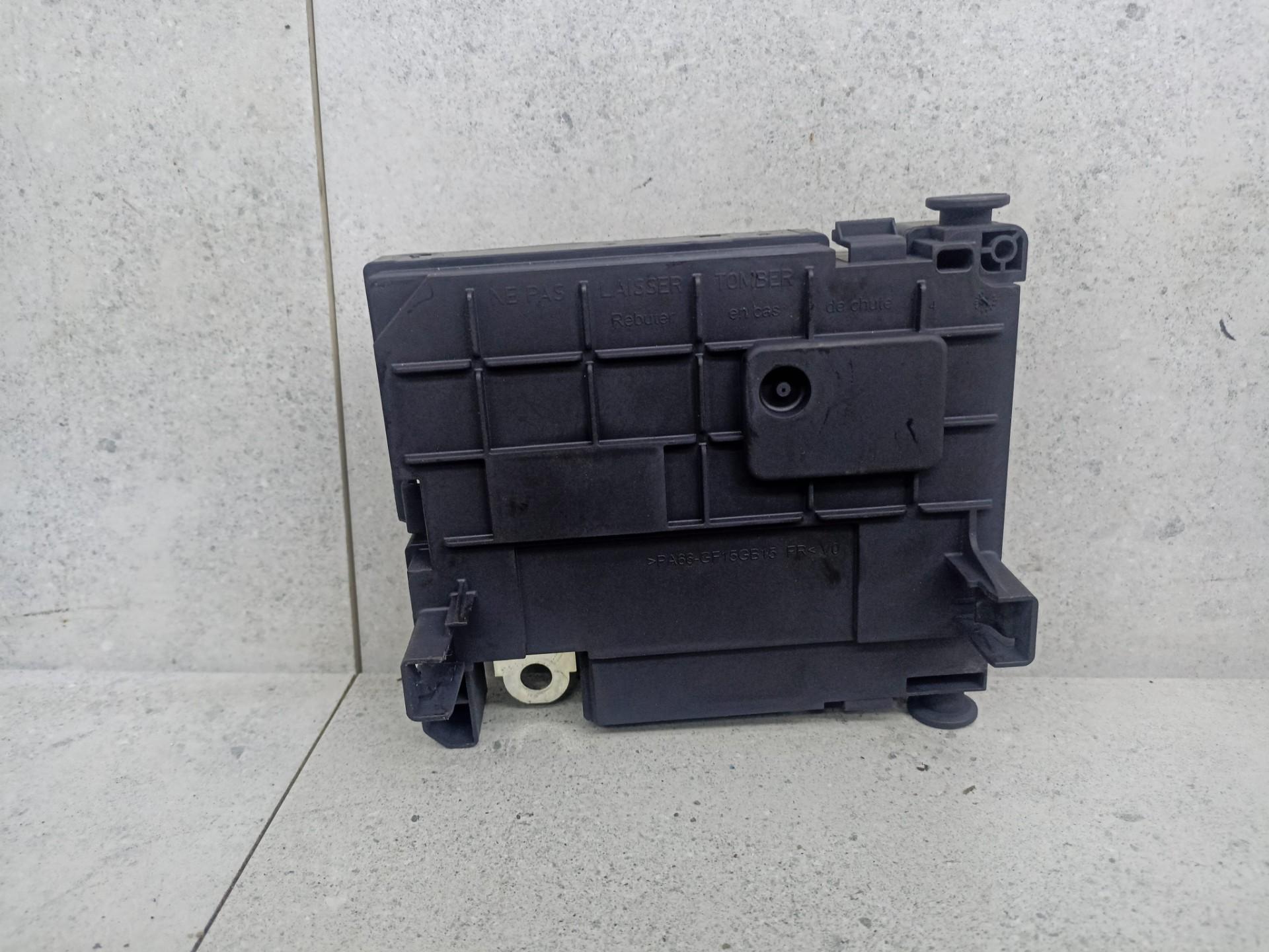 Блок предохранителей BSM Z03 Citroen C4 Grand picasso  1.6