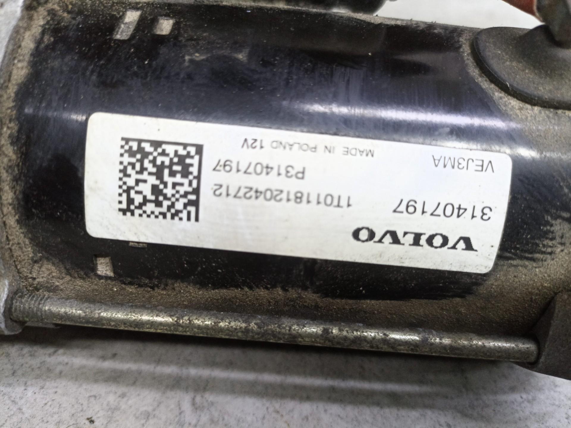 Стартер Volvo XC90 XC60 V40 VC40 31407197