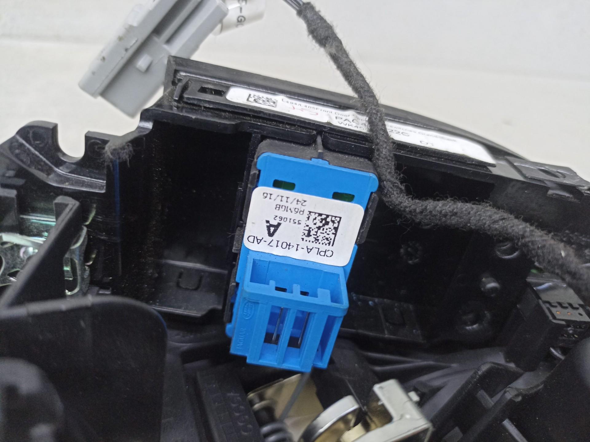 Кнопка центрального замка Land Rover Range Rover Sport 2 L494 3.0 2020 задняя правая,  Ручка внутренняя двери задняя правая