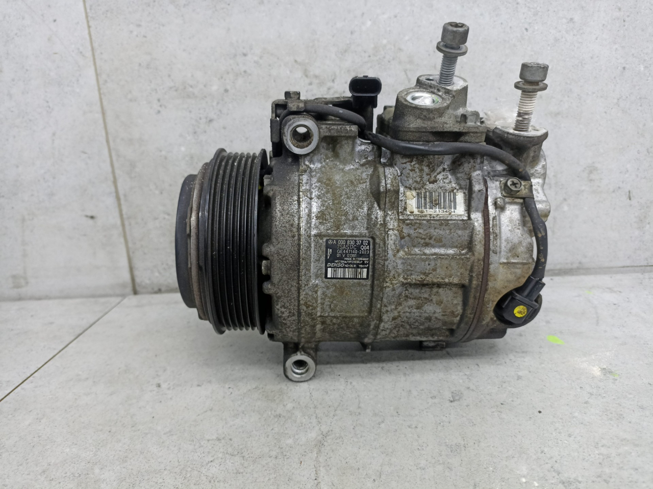 компрессор кондиционера Mercedes-Benz GLE W166 2017, A0008303702 - фото №1