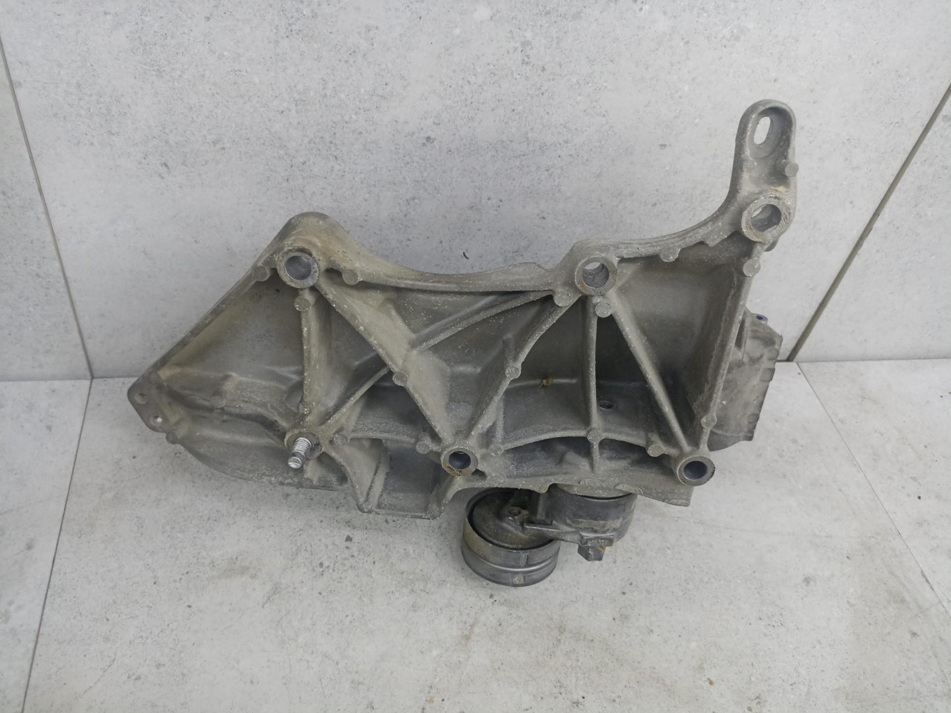 Кронштейн генератора Renault duster f4r Nissan Terrano 2.0