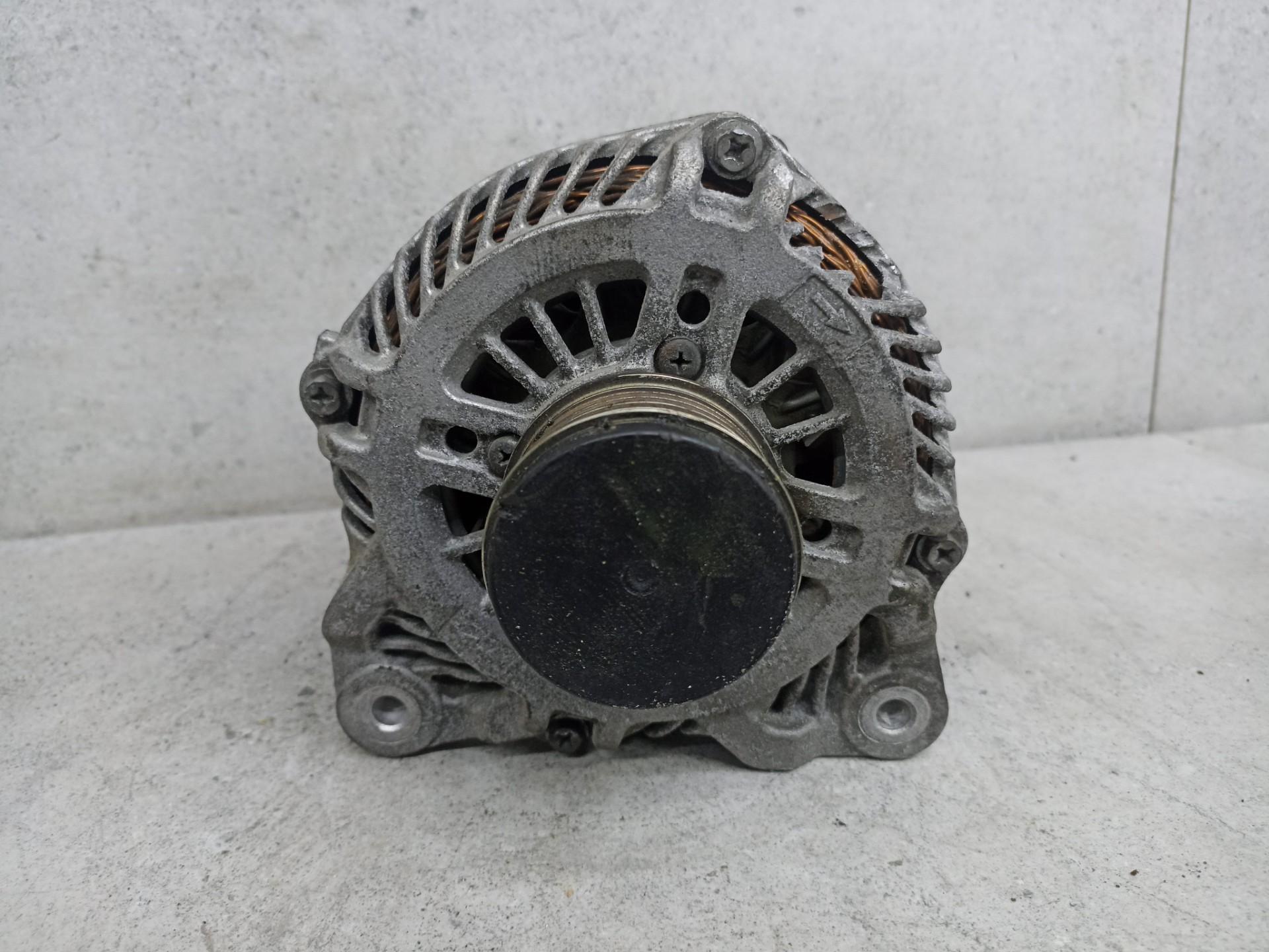 Генератор Renault Laguna 3 Megan 3 scenic 3 210a