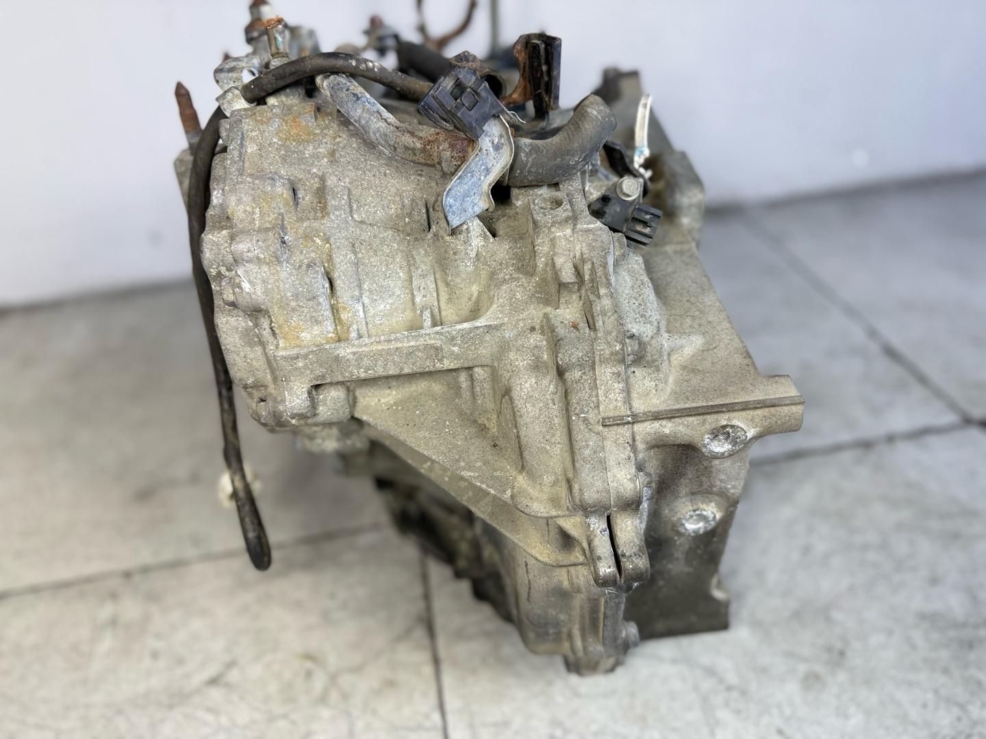 АКПП вариатор cvt В НАЛИЧИИ В МОСКВЕ Mitsubishi Outlander 2 ПОКОЛЕНИЕ 2.4 4B12 4WD (контракт)Марка: MitsubishiМодель: OutlanderКузов: 2 поколениеДвигатель: 2.4 4B12 4WDНомер и производитель: 2700A246 MITSUBISHIКросс-номера: 2700A169,  2700A170,  2700A247,