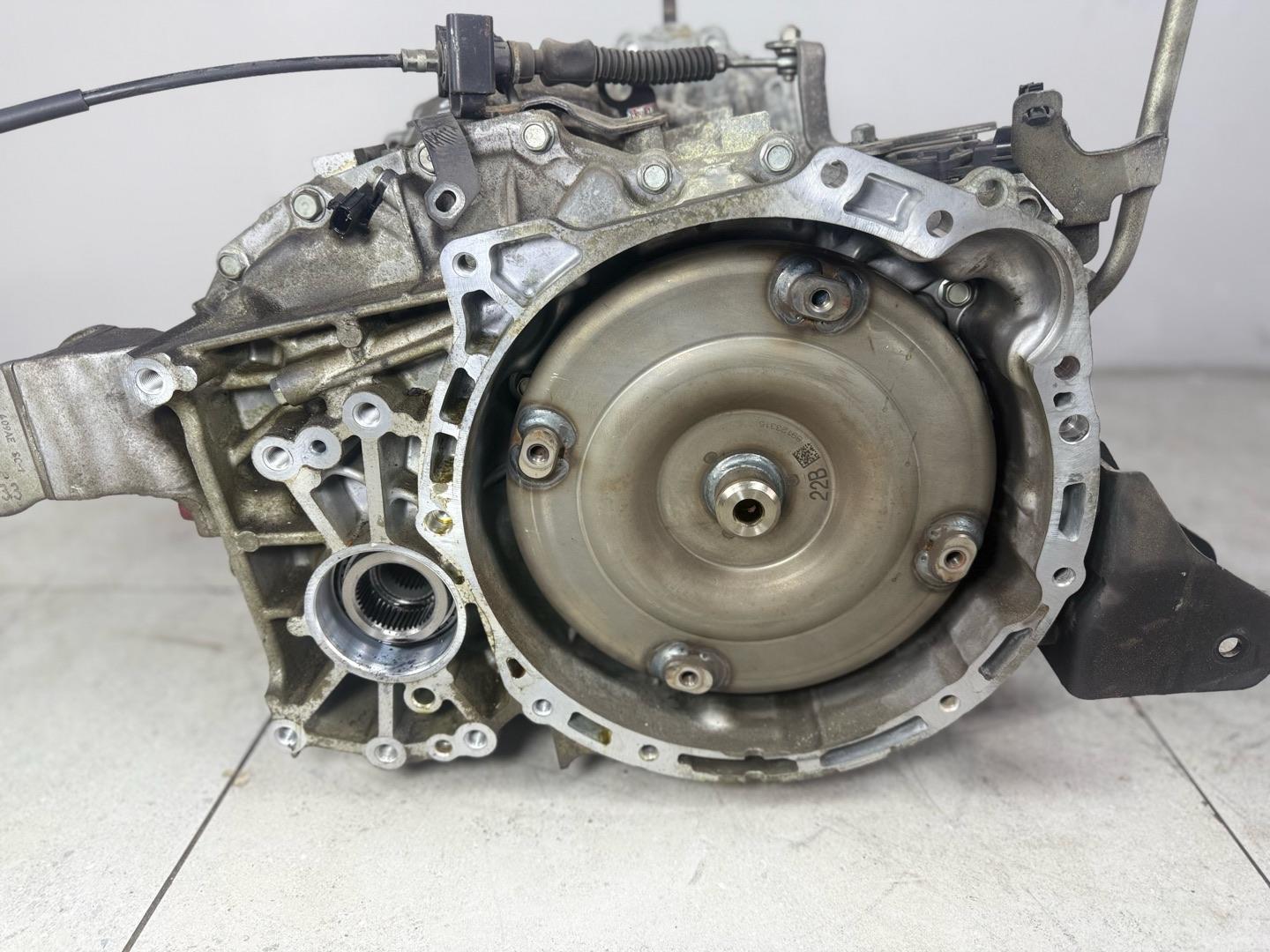 АКПП вариатор cvt Mitsubishi Outlander 2 ПОКОЛЕНИЕ 2.4 4B12 4WD (контракт)Марка: MitsubishiМодель: OutlanderКузов: 2 поколениеДвигатель: 2.4 4B12 4WDНомер и производитель: 2700A246 MITSUBISHIКросс-номера: 2700A169,  2700A170,  2700A247,  2700A245АКПП Mits