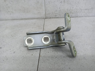 петля двери Chevrolet Cruze 1 поколение 2010, 13501711