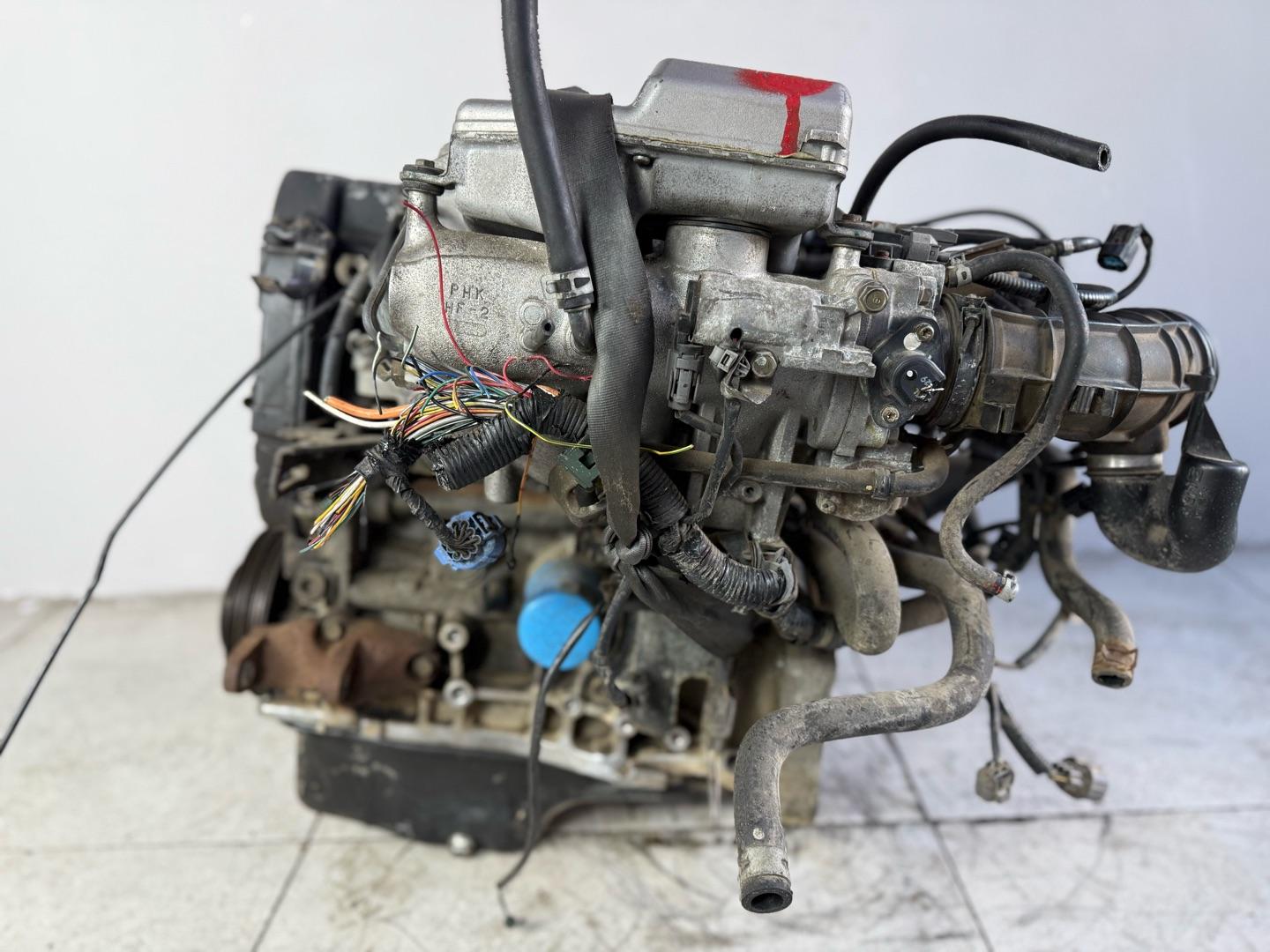 Двигатель Honda CR-V 1 B20B 1996-2002 (контракт)Марка: HondaМодель: CR-V 1Год: 1996-2002Двигатель: B20BНомер и производитель: 19000F0010 Honda Двигатель подходит:Honda CR-V 1 поколение 1995 - 2001 RD (RD1,  RD2) двигатель B20B (2.0 Б)Хонда ЦР-В,  ЦРВ,  ЦР