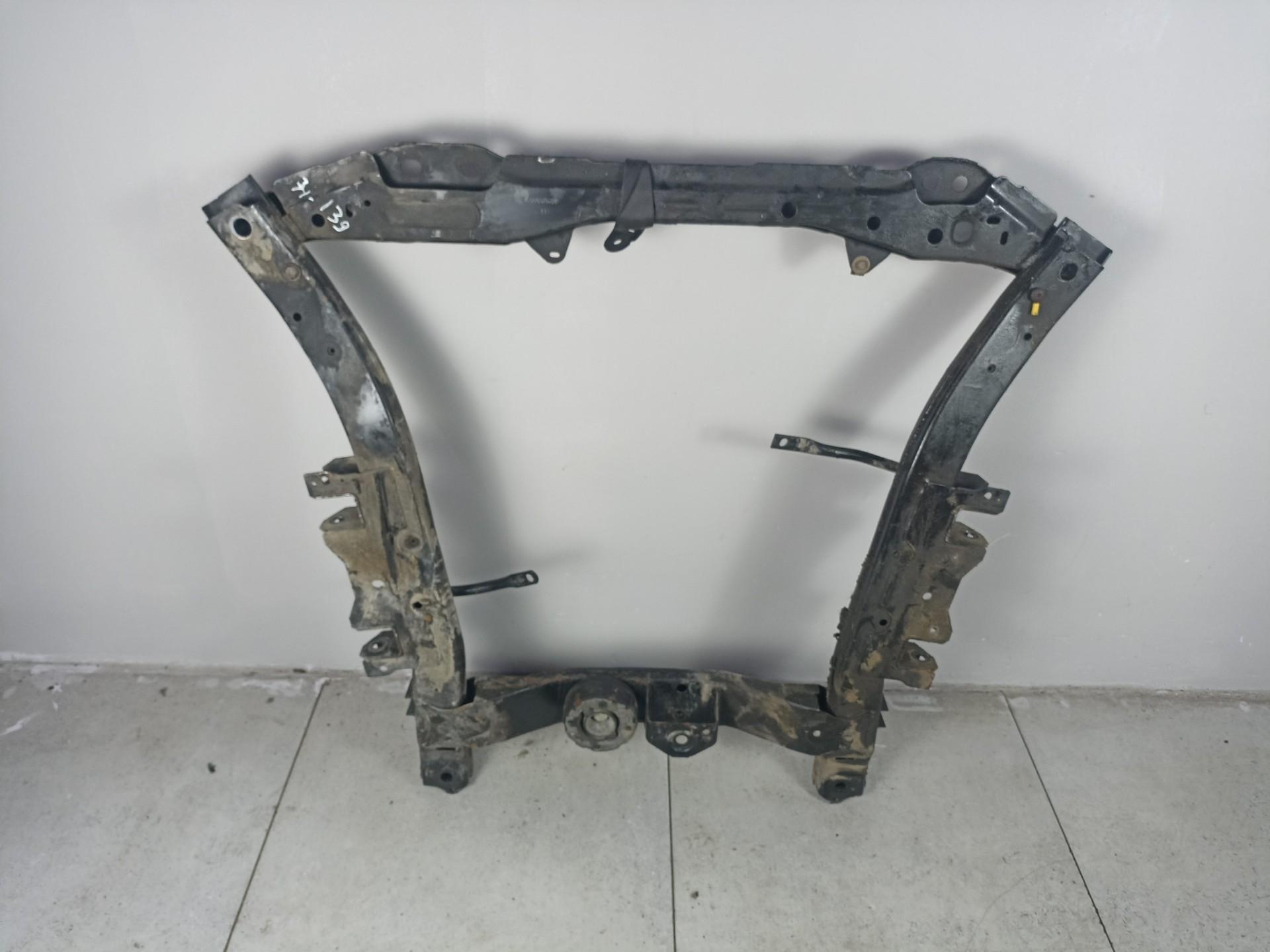 Подрамник Renault duster Nissan Terrano