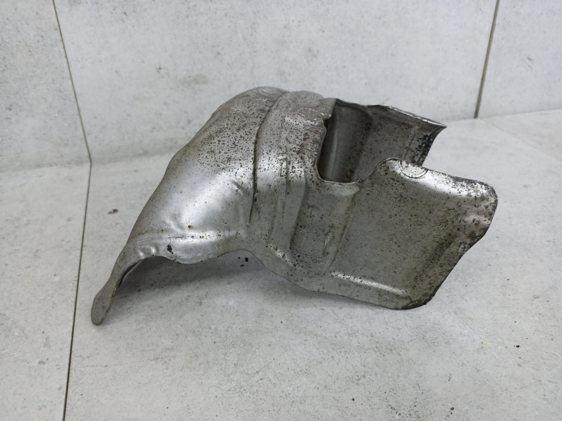 Кожух выпускного коллектора Peugeot 206 Citroen Xsara KFW