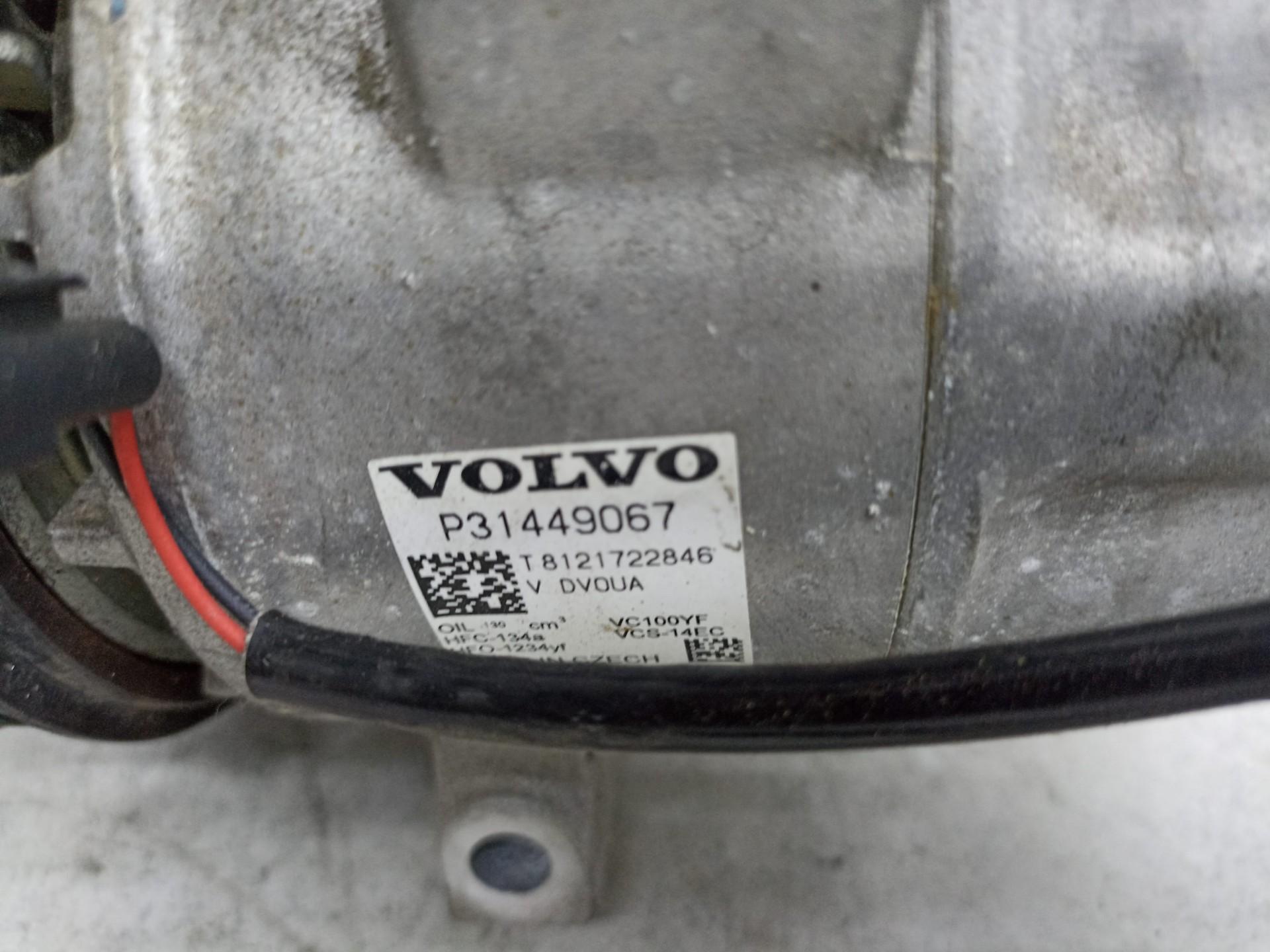 Компрессор кондиционера Volvo XC40 S60 2.0 SPA