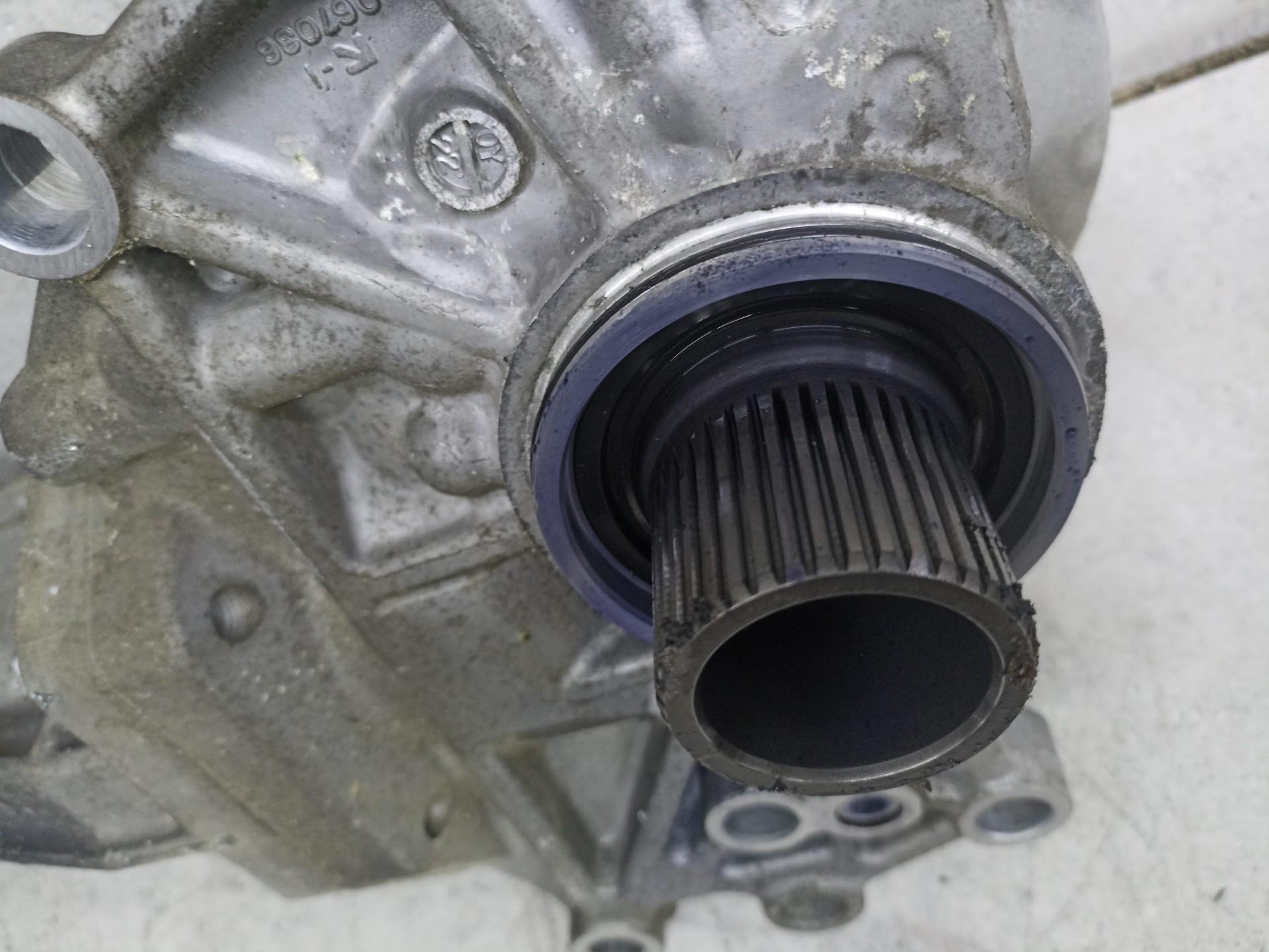 Раздатка mitsubishi outlander XL 4b12