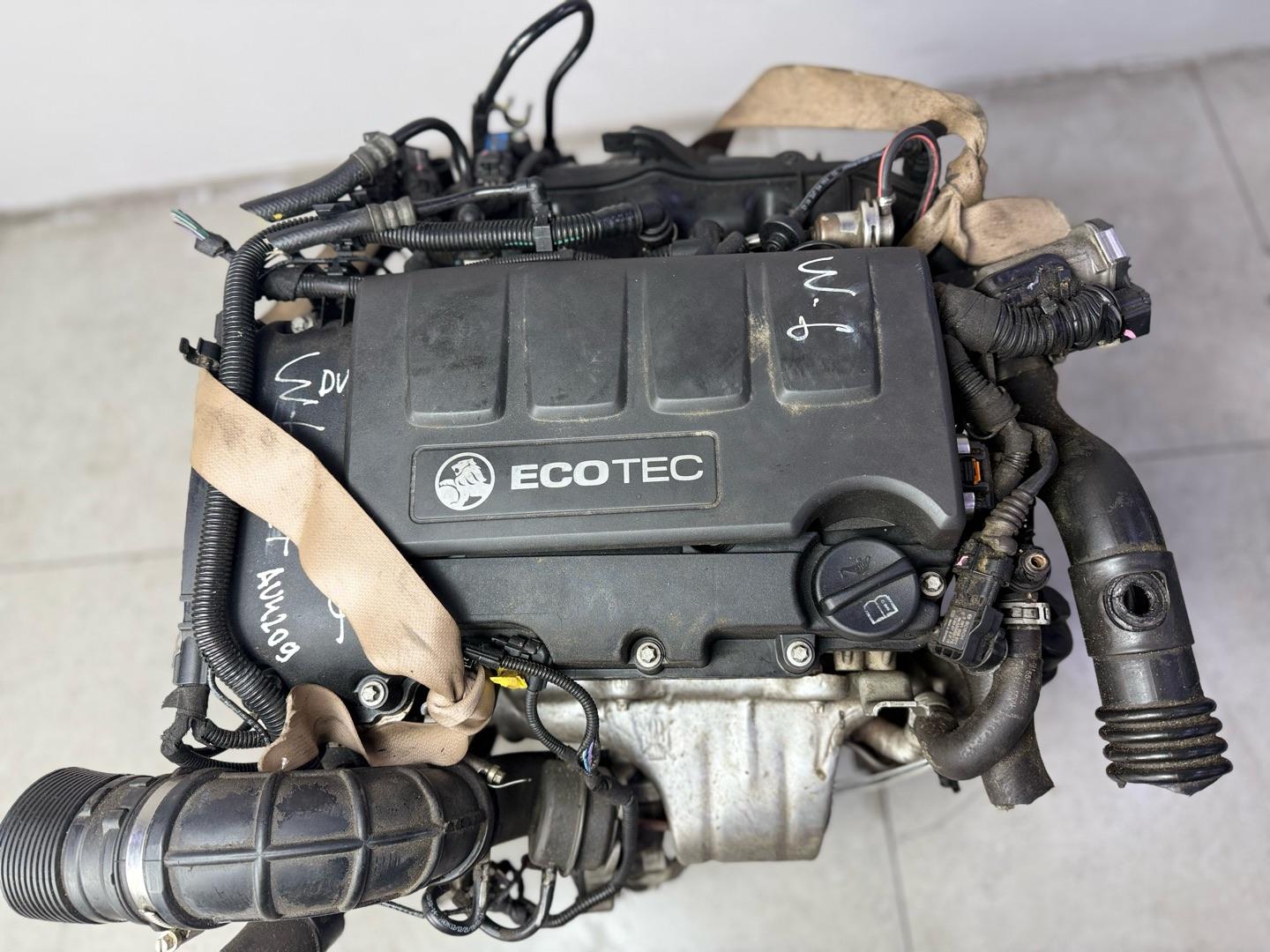 Контрактный турбо двигатель Опель астра J Opel A14NET 1.4 Turbo   55582744  Подходит для моделей: Opel Astra J Opel Meriva B Opel Corsa D / E Opel Mokka Opel Zafira Tourer Chevrolet Cruze 1.4 Turbo Chevrolet Trax Chevrolet Sonic Buick Encore