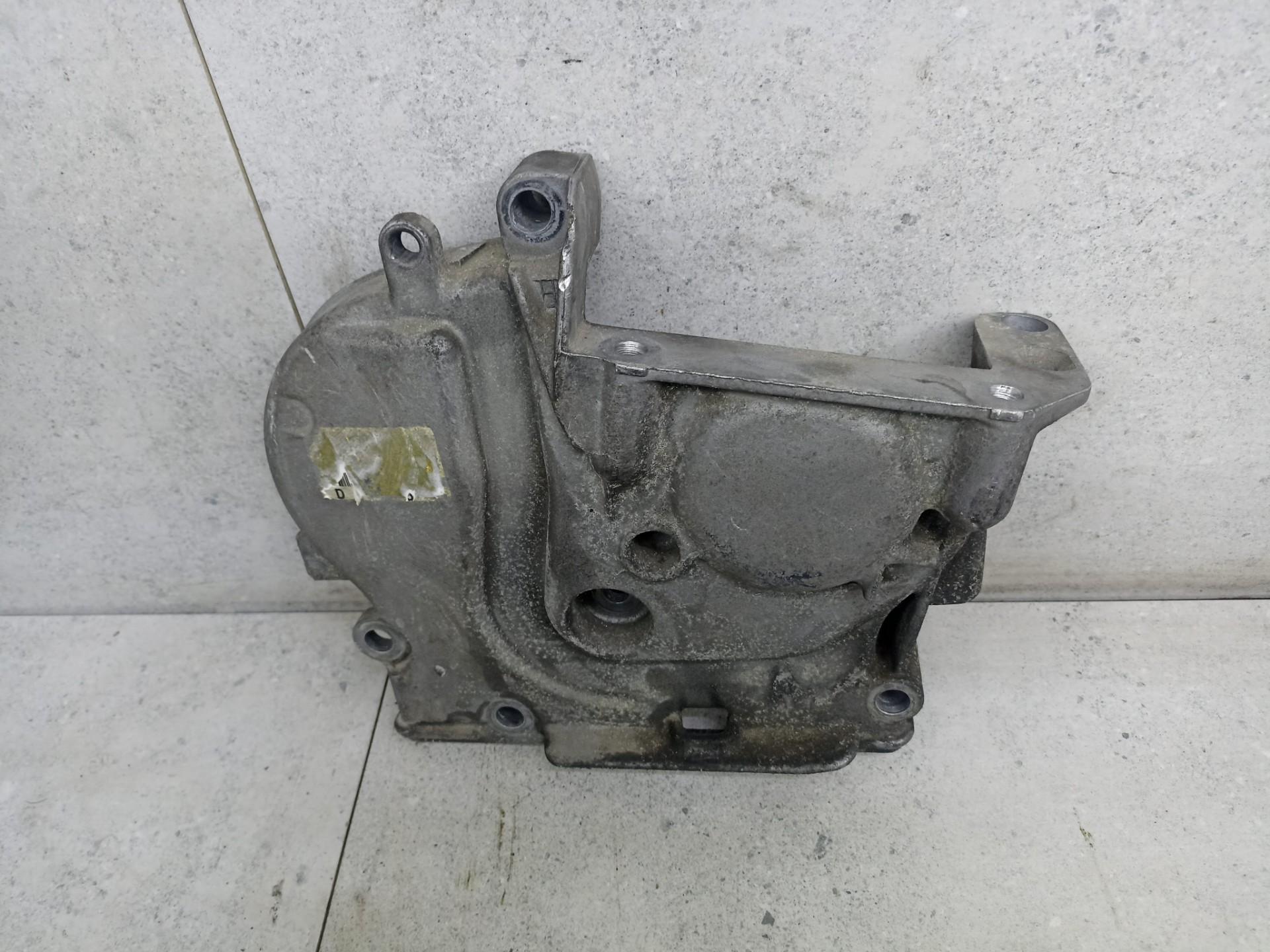 Кожух ремня грм Renault Megane 1 ,  2 K4M