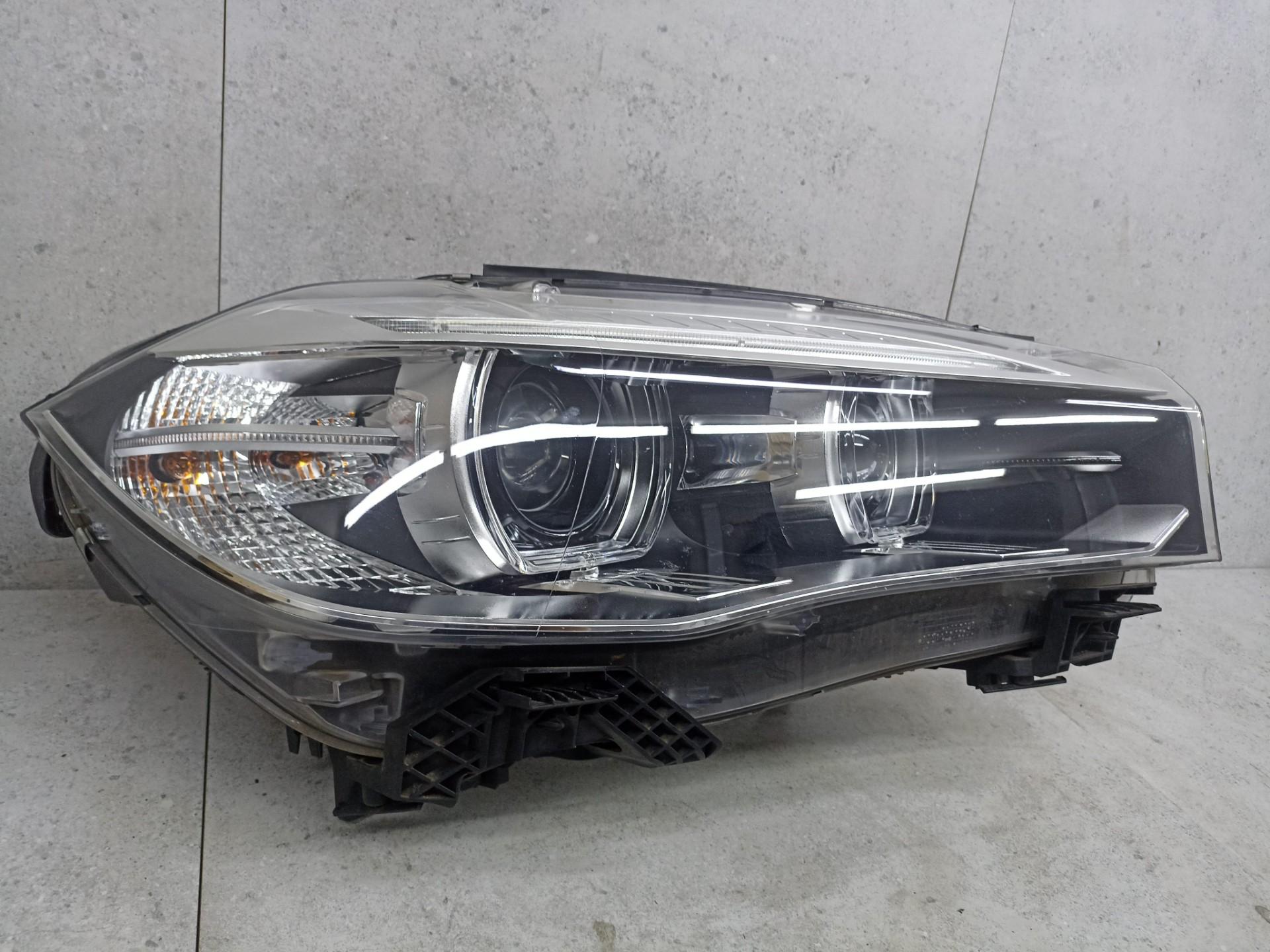 Фара правая передняя bmw f15 f16 x5 x6 BIксенон , без дефектов Бмв х5 Ф15 х6 Ф16  BI XENON  В наличии в Москве!