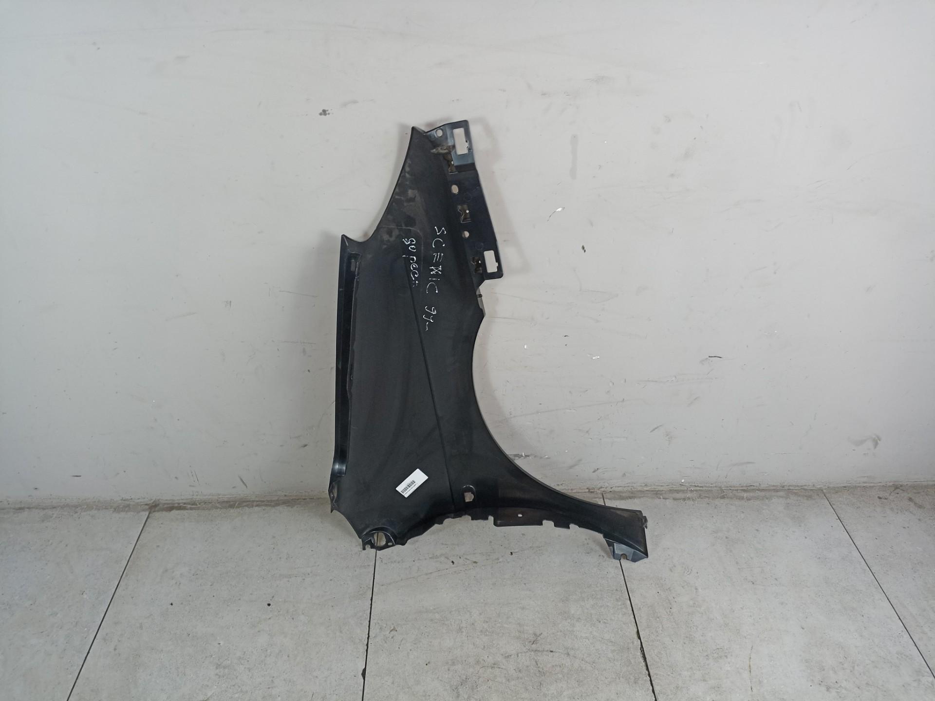 Крыло переднее левое Renault Scenic 1 рестайлинг 1.6 I 2002