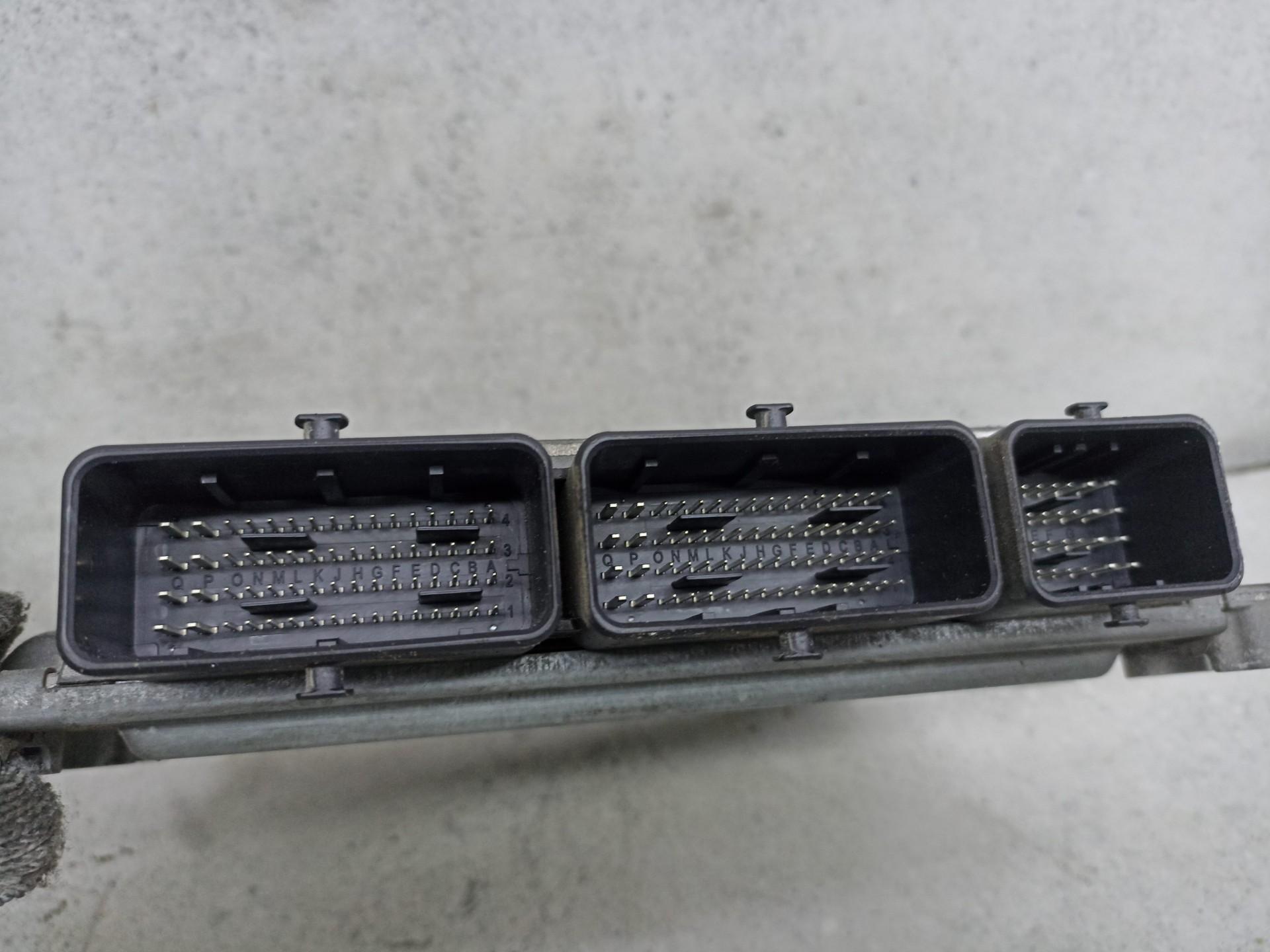 Блок управления двигателем Nissan Qashqai J11 HRA2DDT 2014 (б/у)  Марка: Nissan Модель: Qashqai Год: 2014 Кузов: J11 Двигатель: HRA2DDT