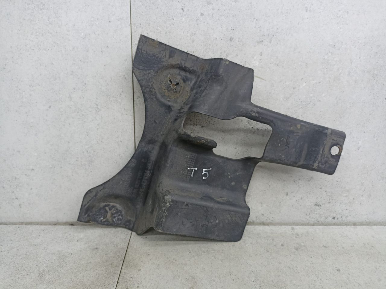 защита днища Volkswagen Transporter T5 (2003 - 2009), 7H0825192 - фото №1