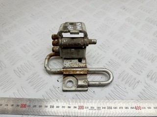 петля двери Volkswagen Bora 1 поколение 2000, 1.9 л., дизель, МКПП, седан, 4B0831412B