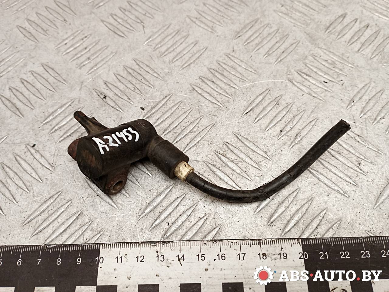 датчик ABS Chrysler Voyager 3 поколение 1998, 4683573 - фото №1