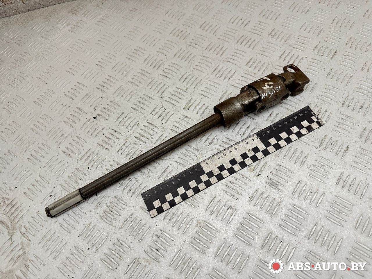 рулевой карданчик Audi A6 4B/C5 1999, 2.5 л., AKN, дизель, МКПП, универсал, передний привод - фото №1