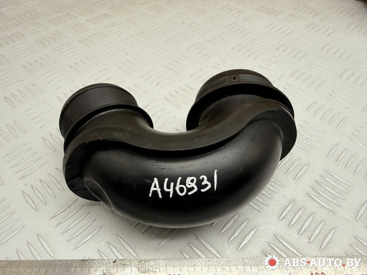патрубок интеркулера Opel Insignia 1 поколение (A) 2011, 2.0 л., A 20 DTH, дизель, МКПП, седан, VRBF20528, F20528 - фото №1