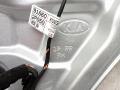 стеклоподъемник электрический задний правый Kia Sorento 2 поколение 2010, 2.2 л., дизель, МКПП, полный привод, правый руль, 916602P050 - фото №4