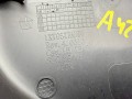 пластик (накладка) сиденья Jeep Cherokee 5 поколение 2016, 2.0 л., EBT, дизель, АКПП, внедорожник 5 дв., 1XT05TRMAA - фото №4