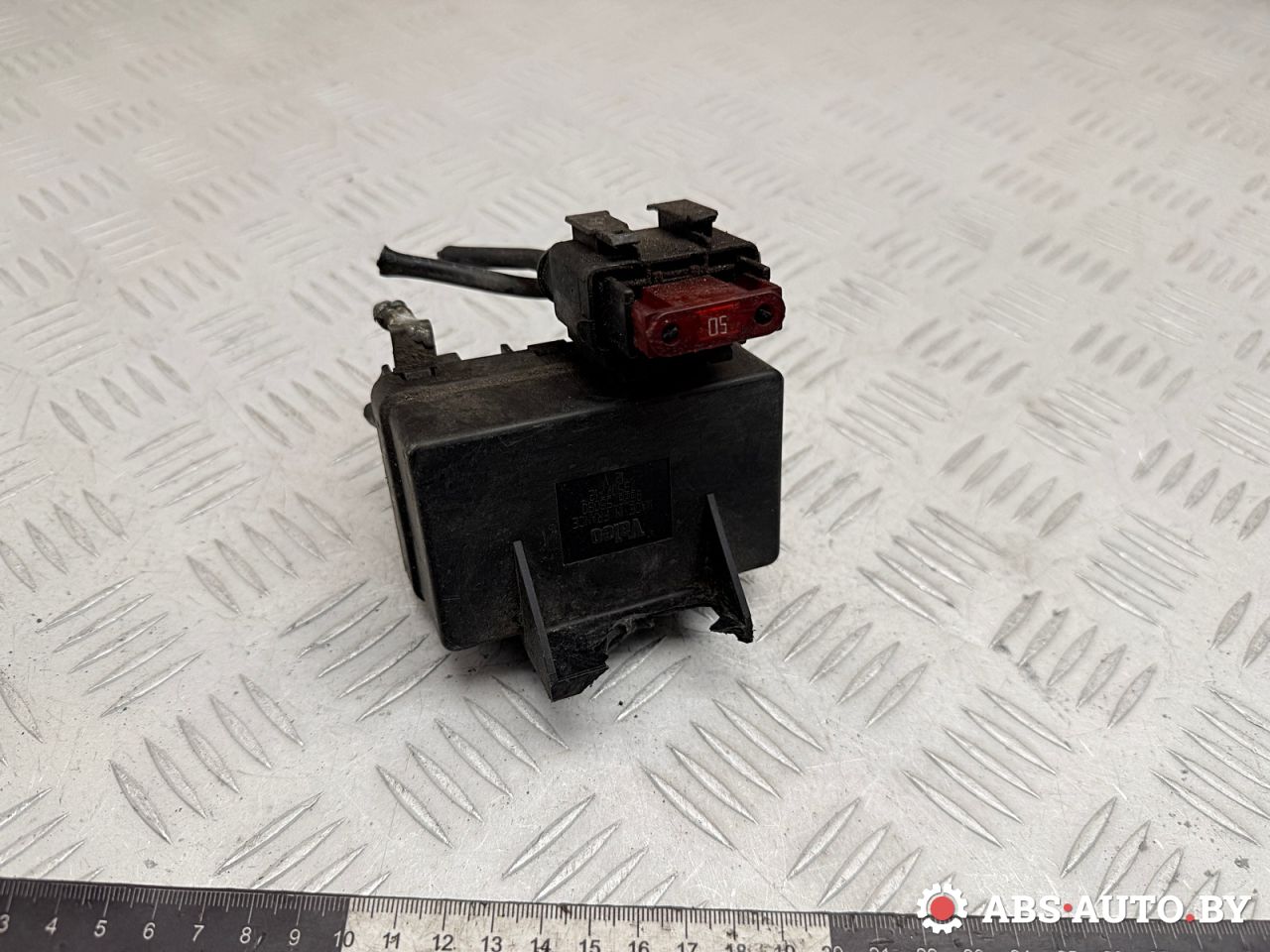 реле накала свечей Peugeot 607 1 поколение 2003, 2.2 л., бензин, МКПП, седан, 9628756080, 73507712 - фото №1