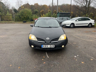 Nissan Primera P12