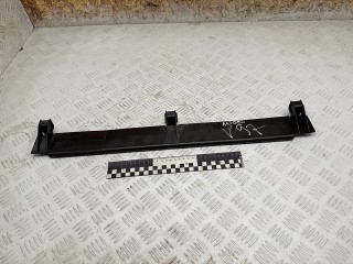 воздуховод (дефлектор) радиатора Audi A6 4B/C5 2000, 2.5 л., AKE, дизель, МКПП, седан, полный привод, 4B0121292B