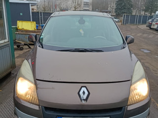 Renault Scenic 3 поколение