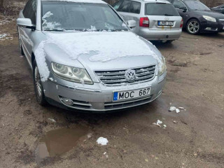 Volkswagen Phaeton 1 поколение