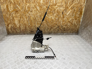 замок двери задней левой Mercedes-Benz A W169 2 поколение (2004-2008) 2008, 2.0 л., OM 640.942, дизель, МКПП, хетчбэк 5 дв., правый руль, 1697302135, A1699990799