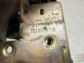 замок двери передней левой Volkswagen Transporter T4 2001, 2.5 л., ACV, дизель, МКПП, микроавтобус, 701837015D, 932037992 - фото №5