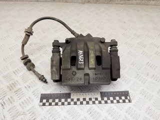 суппорт Jeep Cherokee 5 поколение 2016, 2.0 л., EBT, дизель, АКПП, внедорожник 5 дв., 68212012AA, 48T28, 10190