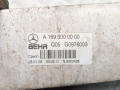 интеркулер Mercedes-Benz A W169 2 поколение (2004-2008) 2008, 2.0 л., OM 640.942, дизель, МКПП, хетчбэк 5 дв., правый руль, A1695000000 - фото №6