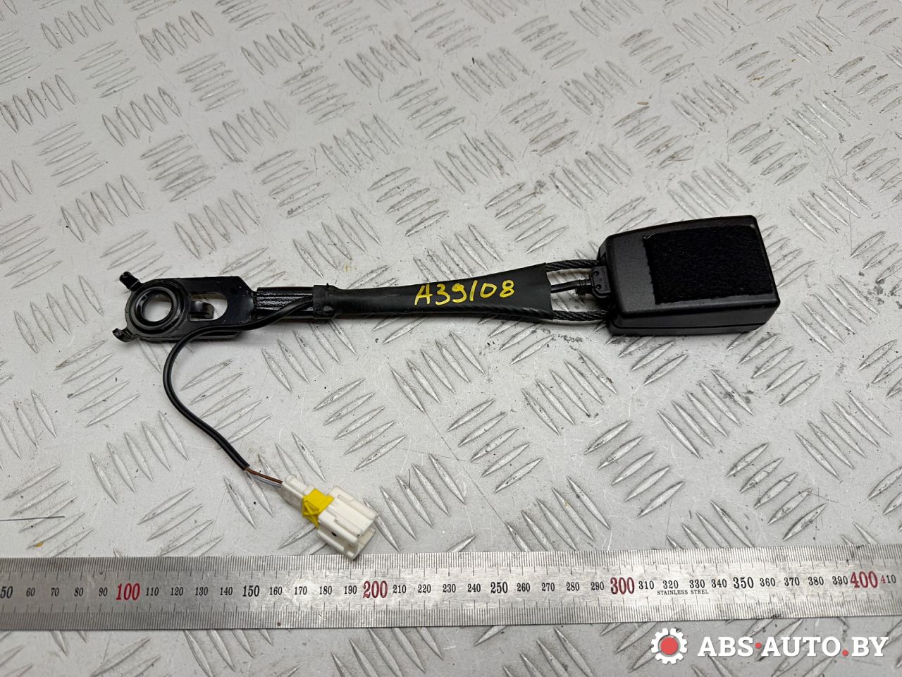 замок ремня безопасности Peugeot 3008 1 поколение 2011, 2.0 л., RHH (DW10CTED4), дизель, робот, 34039720A, 34039709, 9681989580, T8734039709 - фото №1