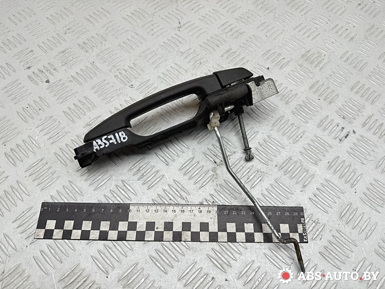 ручка наружная Suzuki Grand Vitara 2 поколение 2008, 1.6 л., M16A, бензин, МКПП, внедорожник 3 дв., 8281163J30, 8281163J20, 8281263J00ZJ3 - фото №1