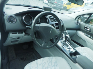 Peugeot 3008 1 поколение