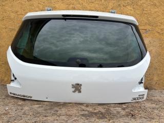 крышка багажника (дверь 3-5) Peugeot 3008 1 поколение 2012, 1.6 л., 9HR (DV6C), дизель, робот, 9682875280