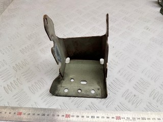 Крепление бампера переднего Peugeot 407 1 поколение 2004, 2.0 л., RHR (DW10BTED4), дизель, МКПП, универсал, 7212XE