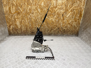 замок двери задней левой Mercedes-Benz A W169 2 поколение (2004-2008) 2005, 1.5 л., M 266.920, бензин, МКПП, хетчбэк 5 дв., правый руль, 1697302135, A1699990799