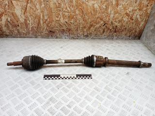 полуось передняя правая (приводной вал, ШРУС) Renault Megane 3 поколение 2010, 1.5 л., K9K J 836, дизель, МКПП, хетчбэк 3 дв., правый руль, 8200725502, 8200725500