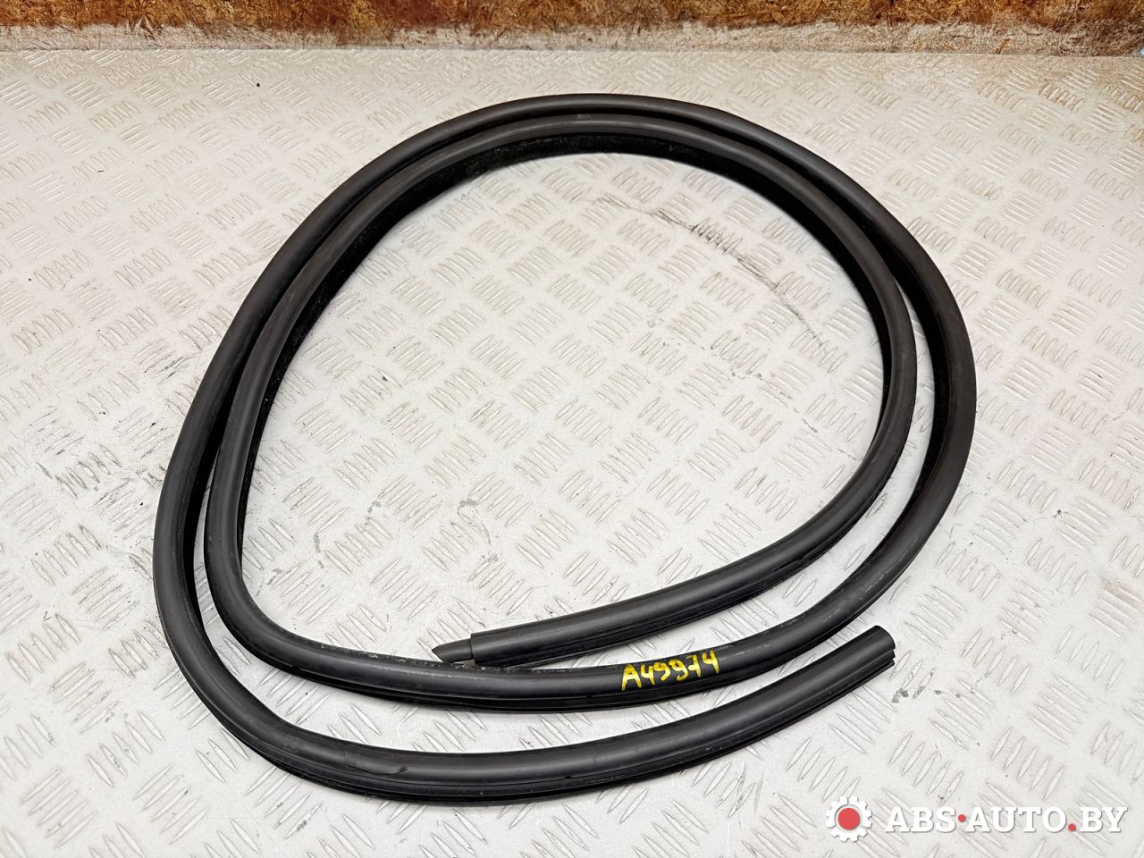 уплотнитель двери BMW 5 серия E60/E61 2005, 3.0 л., M57N 306 D2, дизель, АКПП, седан, 7033774 - фото №1